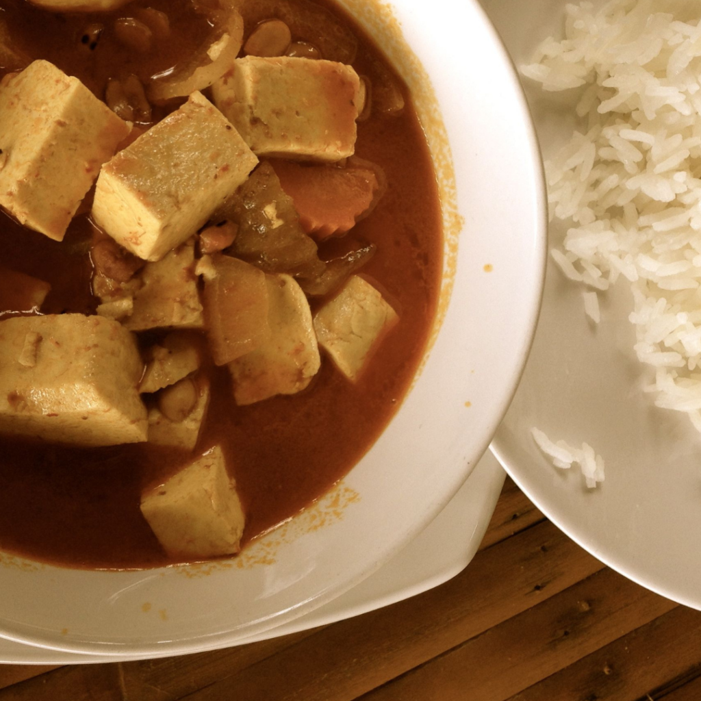 TOFU CURRY MASSAMAN 