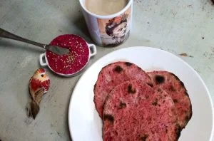 Сок от червено цвекло, портокал и ягоди 3 beetroot taco