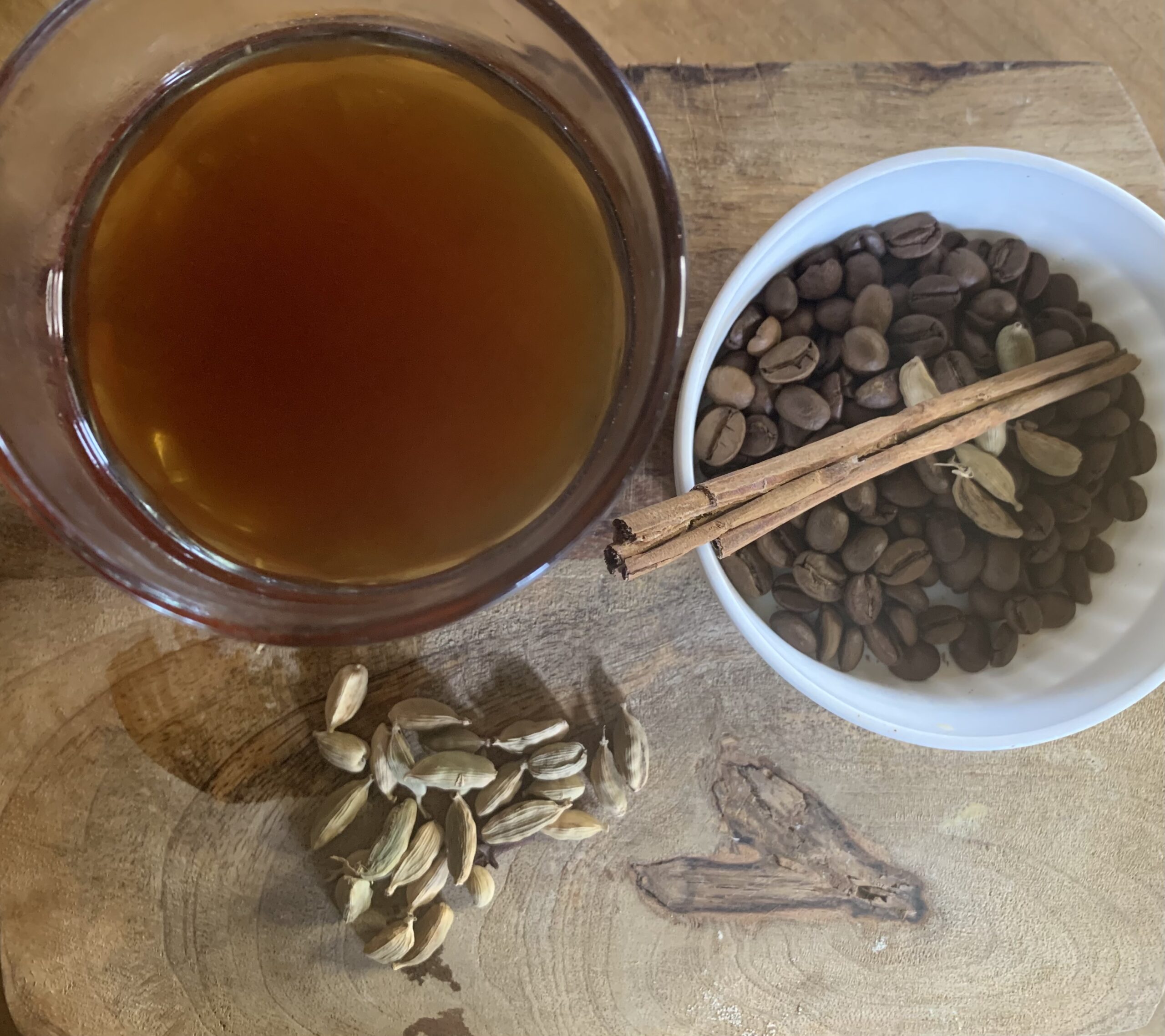 Kaffee mit Kardamom und Zimt - Vegan Milker