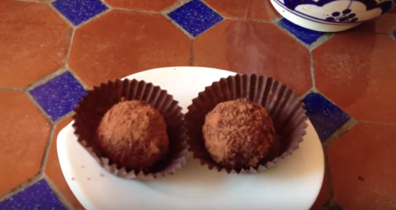 Trufas de almendra y coco – Video receta