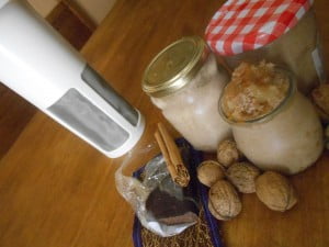 Walnut and cocoa gelatine served us a yogurt.